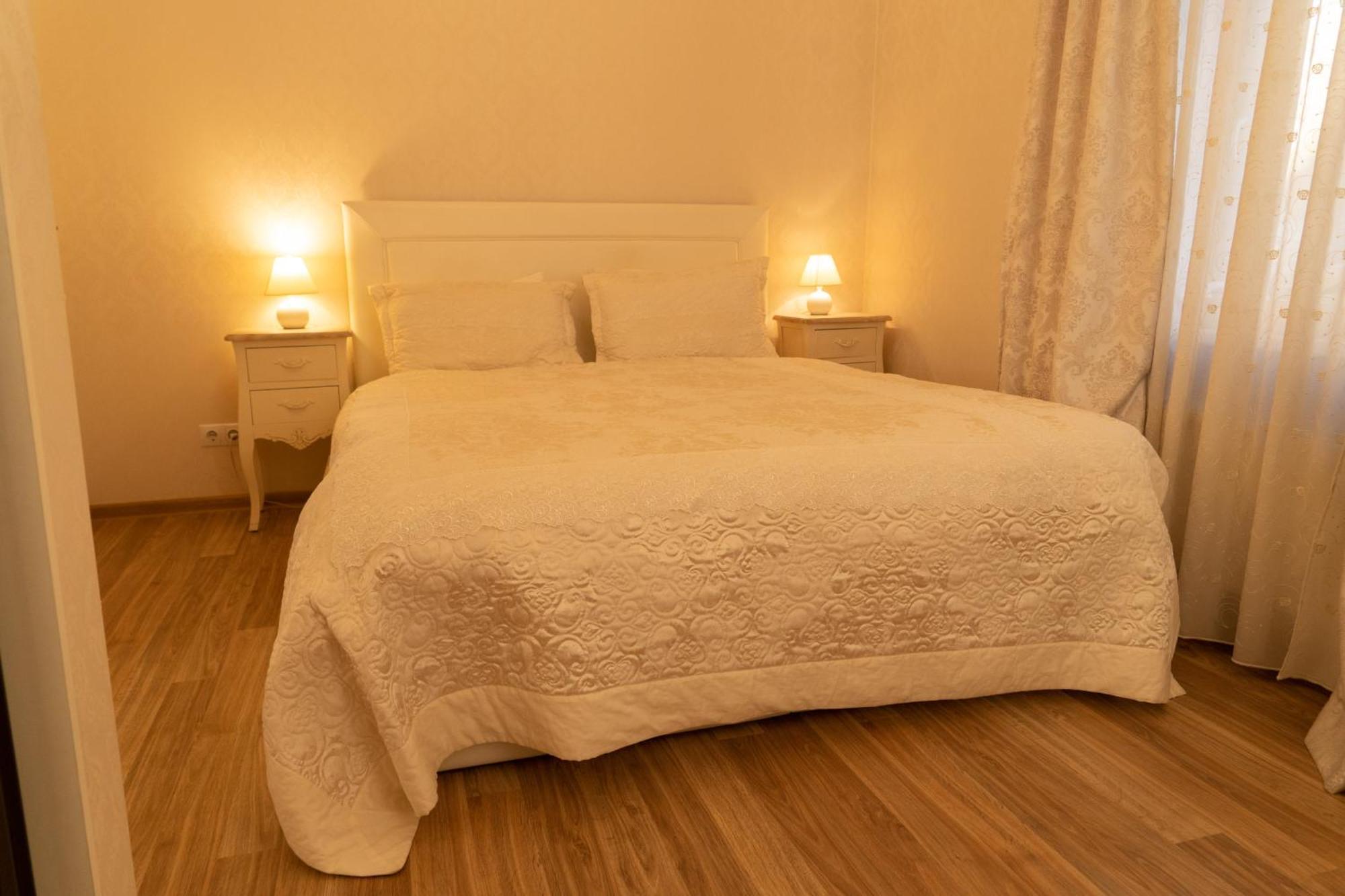 Elegant Apartment In Historical Centre & Free Locked Parking Rīga Exterior foto