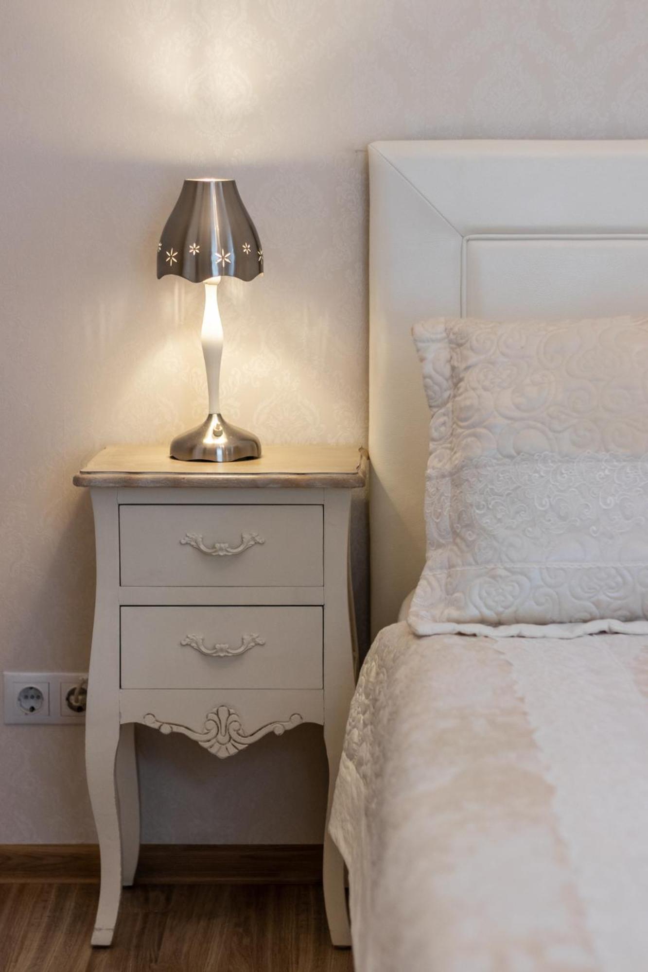 Elegant Apartment In Historical Centre & Free Locked Parking Rīga Exterior foto