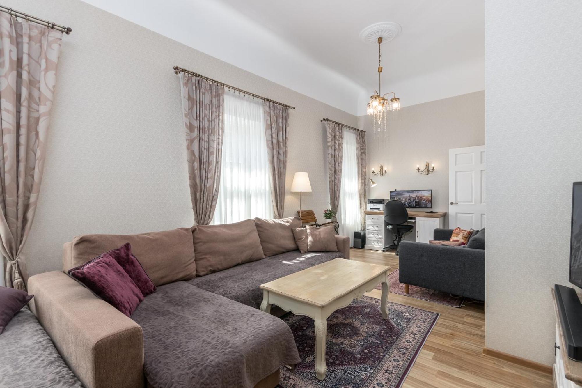 Elegant Apartment In Historical Centre & Free Locked Parking Rīga Exterior foto